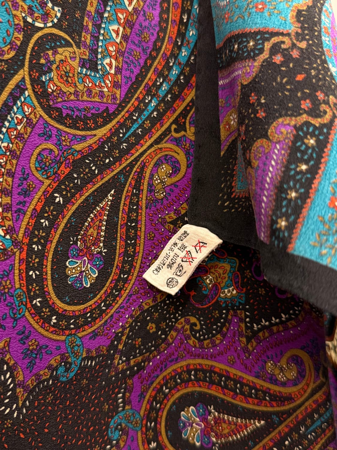 YVES SAINT LAURENT Paisley & Ornamental 상품이미지5
