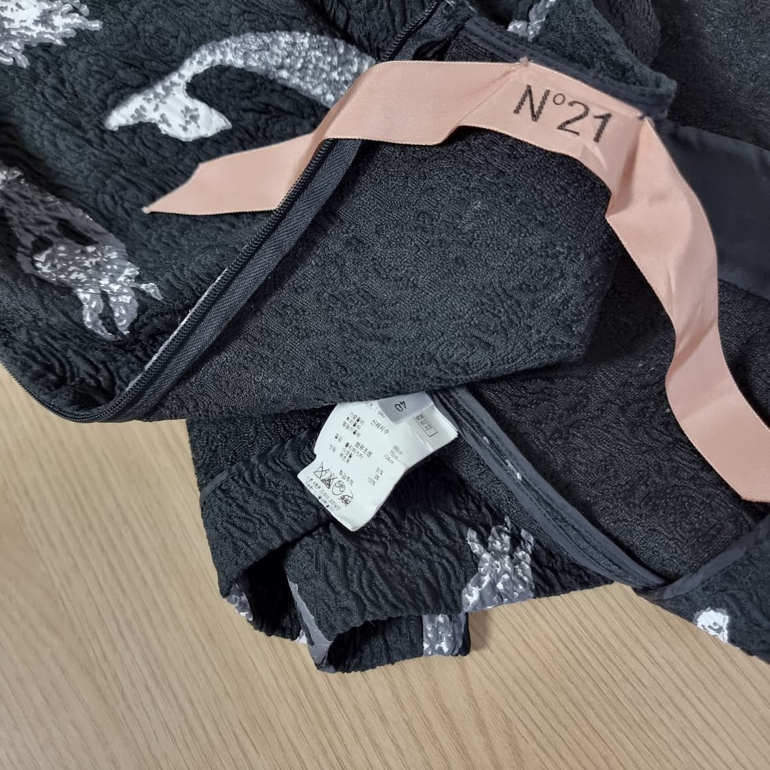 누메로벤투노 N21 No21 텍스쳐드 원피스 (55) 상태최상 상품이미지9