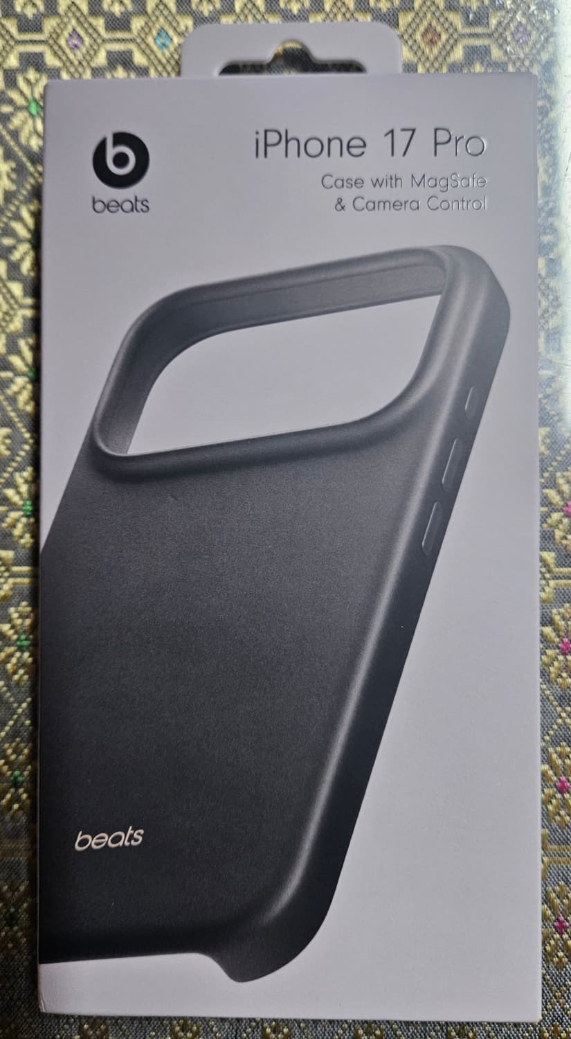 Apple 정품 아이폰17프로 맥세이프형 Beats 케이스  상품이미지1