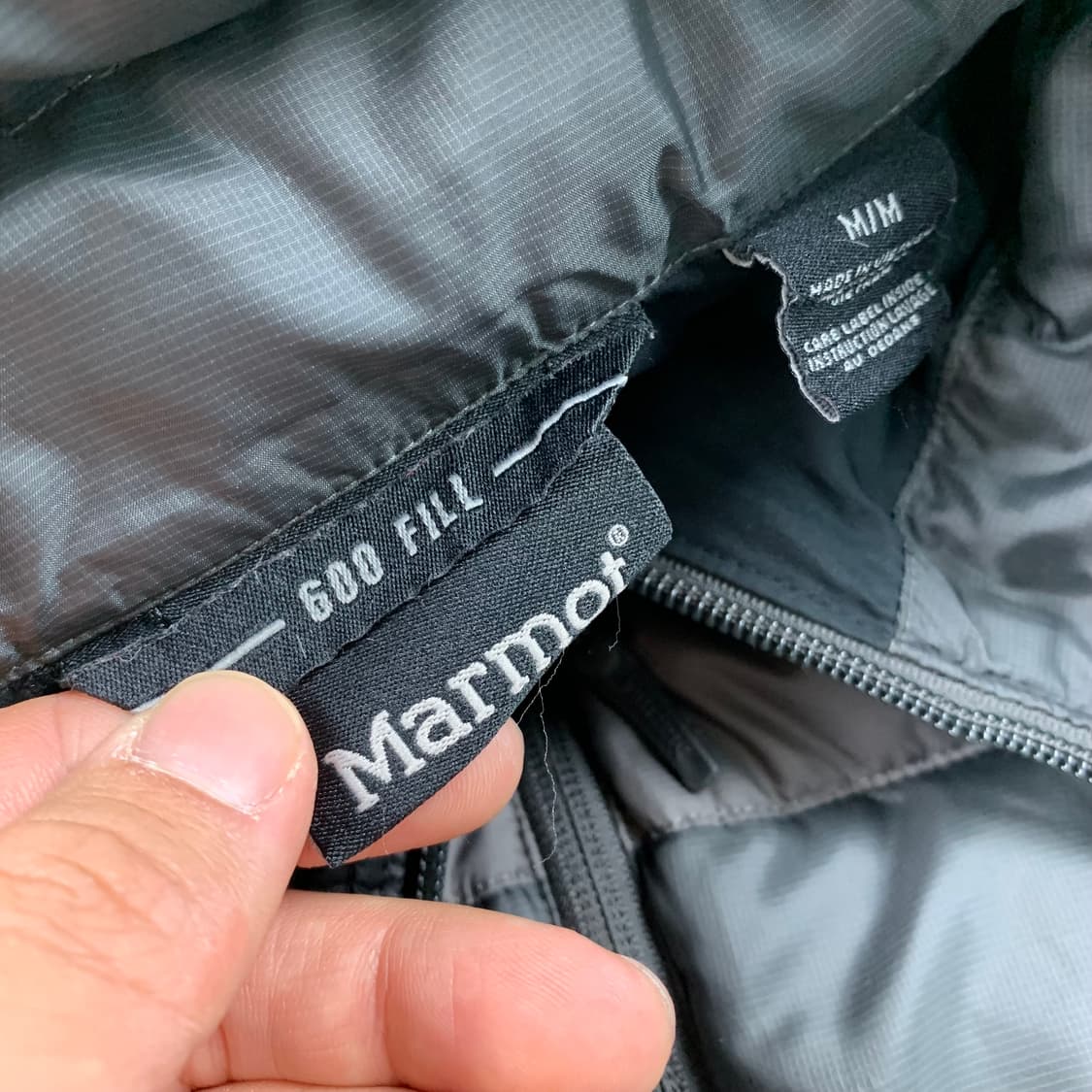 마모트 자수로고 600필 경량 다운 자켓  상품이미지7