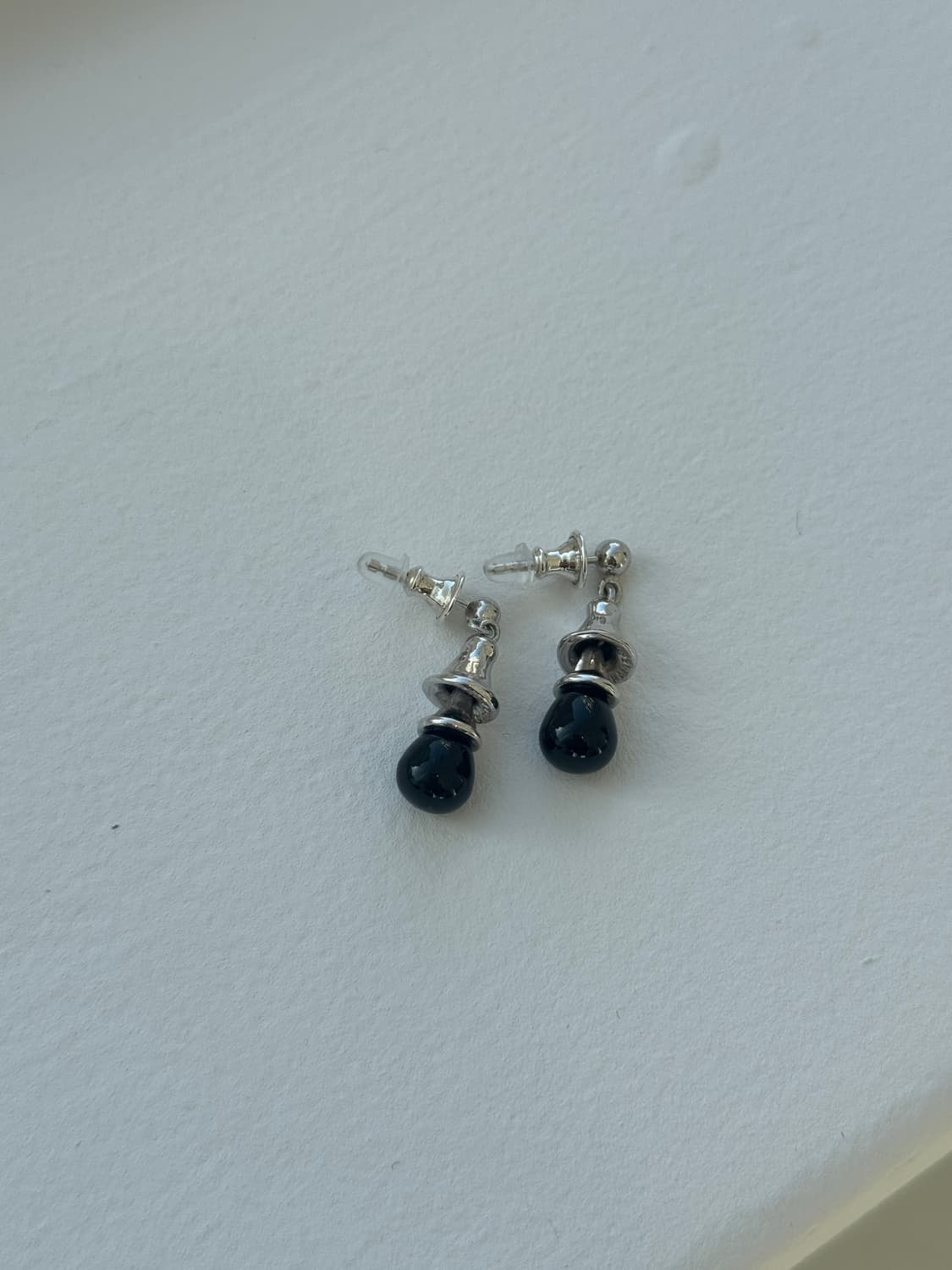 콜드프레임 BLACK BELL SILVER 귀걸이 상품이미지3