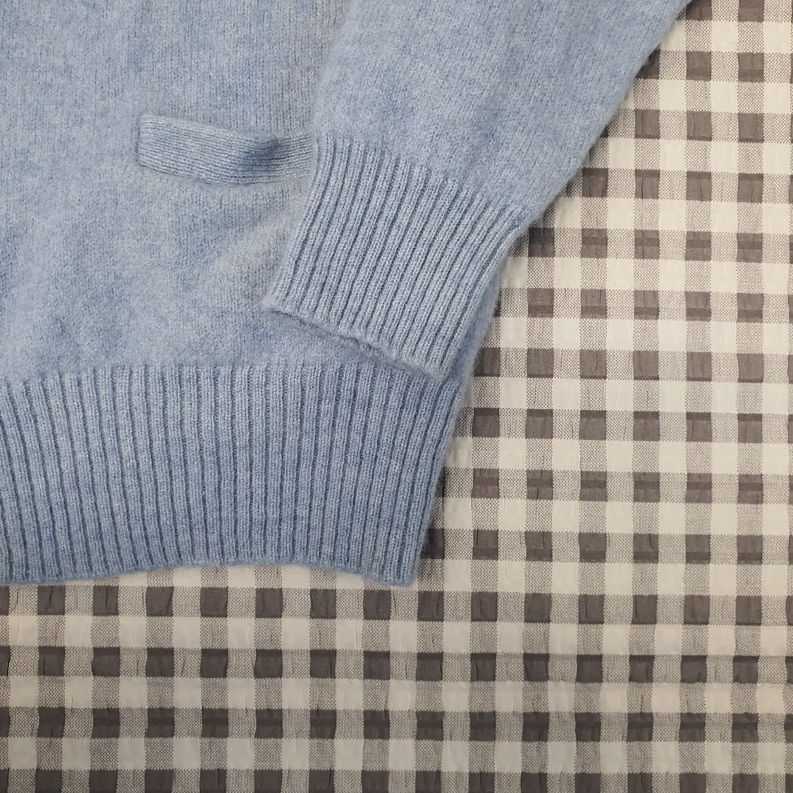 유니클로 울100 브이넥 가디건 남자95 상품이미지4