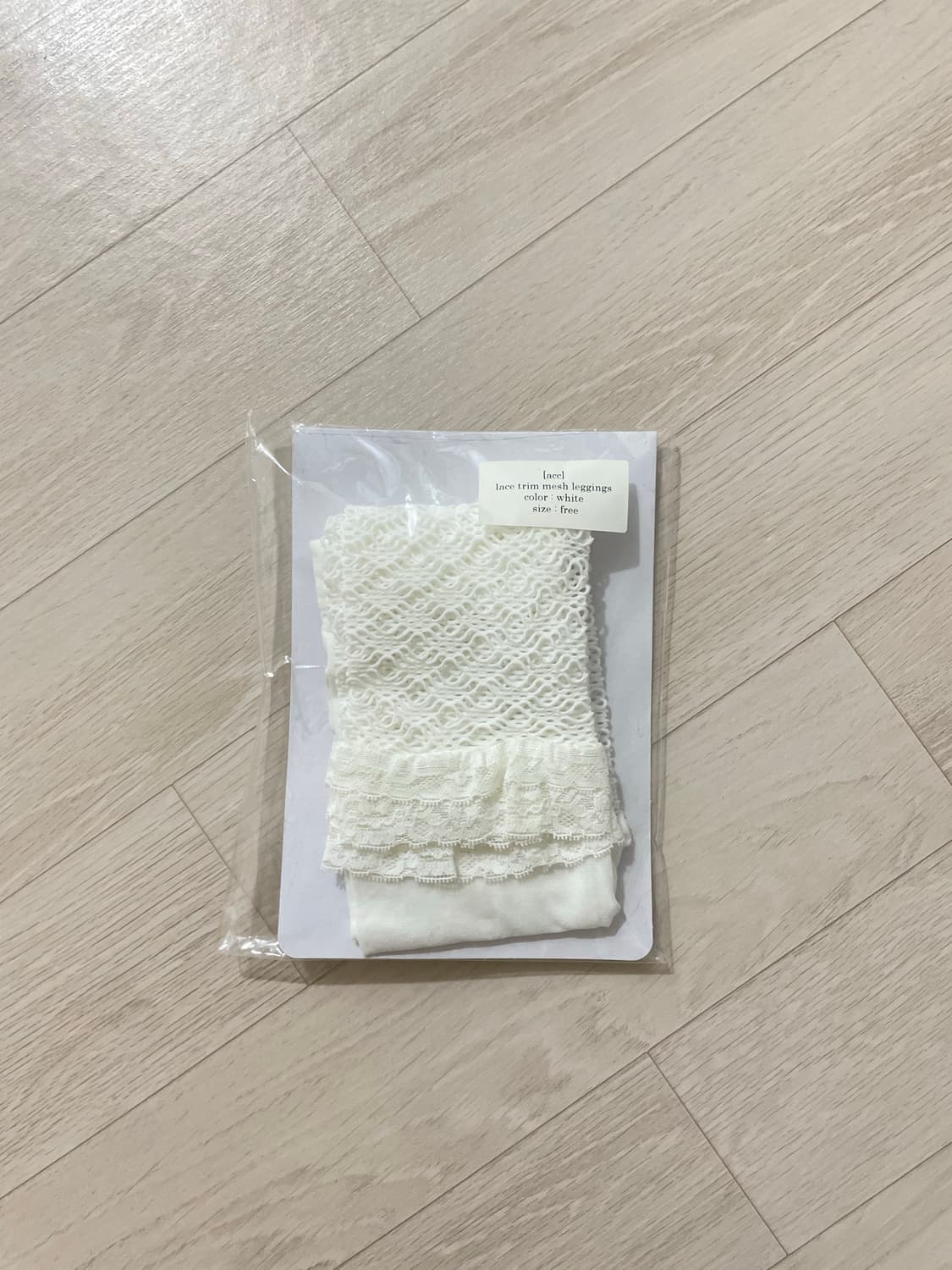 shopfaerie 샵페어리 레이스 레깅스 상품이미지3