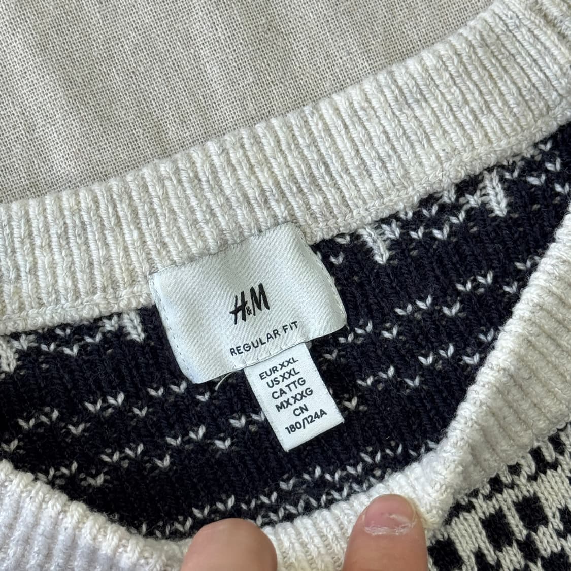 H&M 눈꽃 니트 XXL 상품이미지4