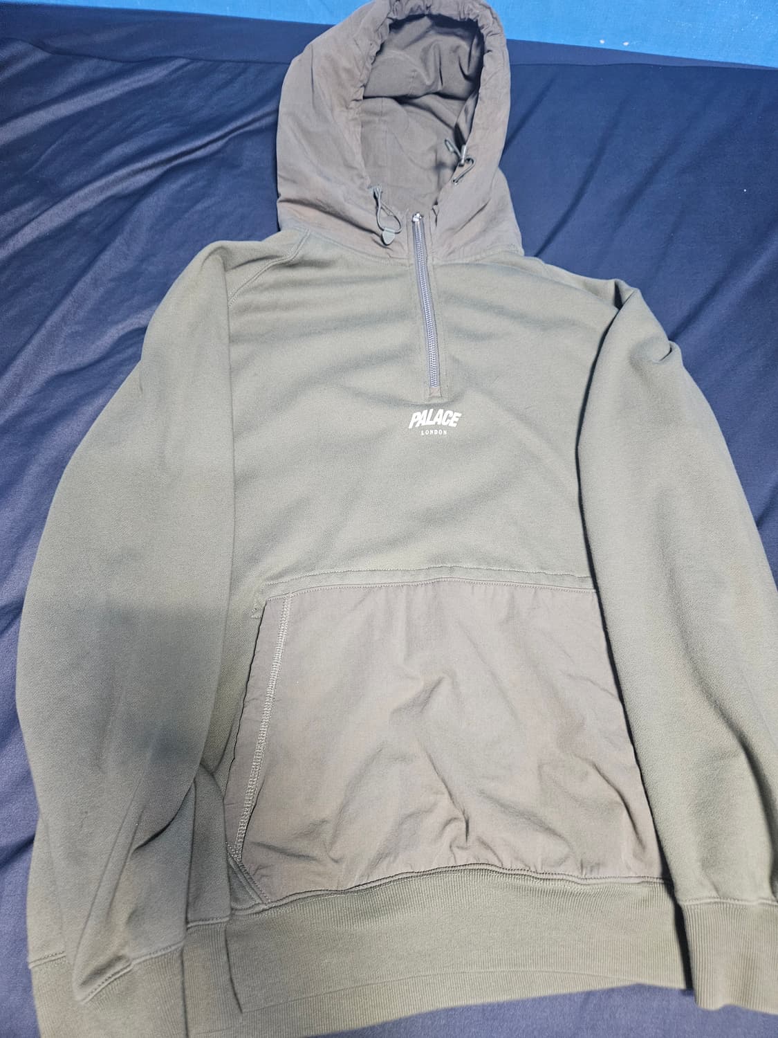 팔라스 후드티 상품이미지1