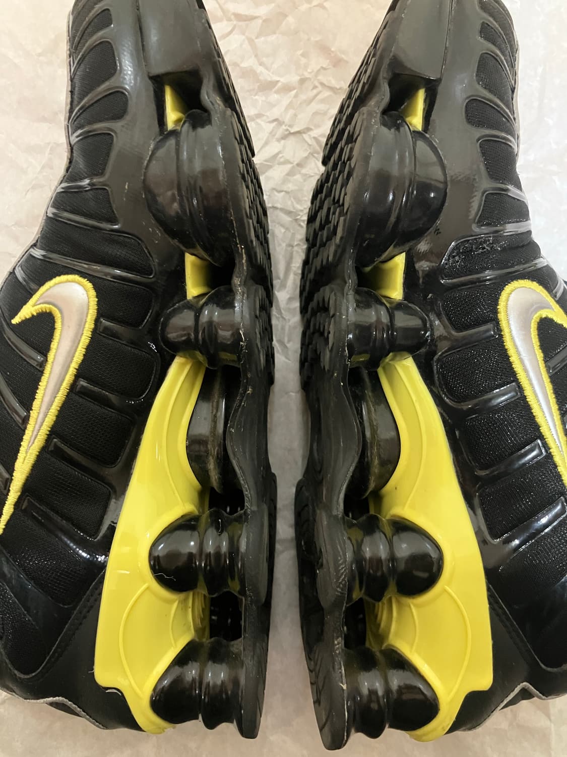 나이키 샥스 다이나믹 옐로우 270 상품이미지3