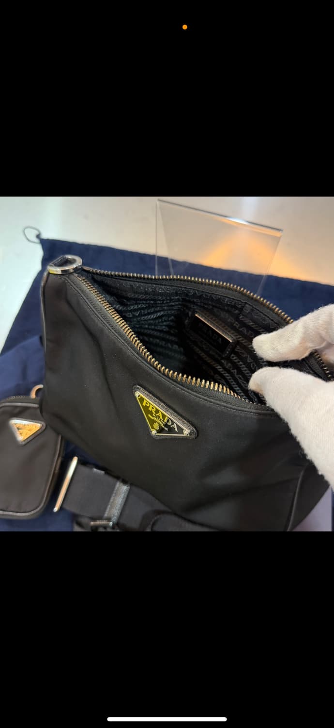 [리오브전포점] 프라다 리나일론 사피아노 레더 크로스 숄더백  상품이미지4