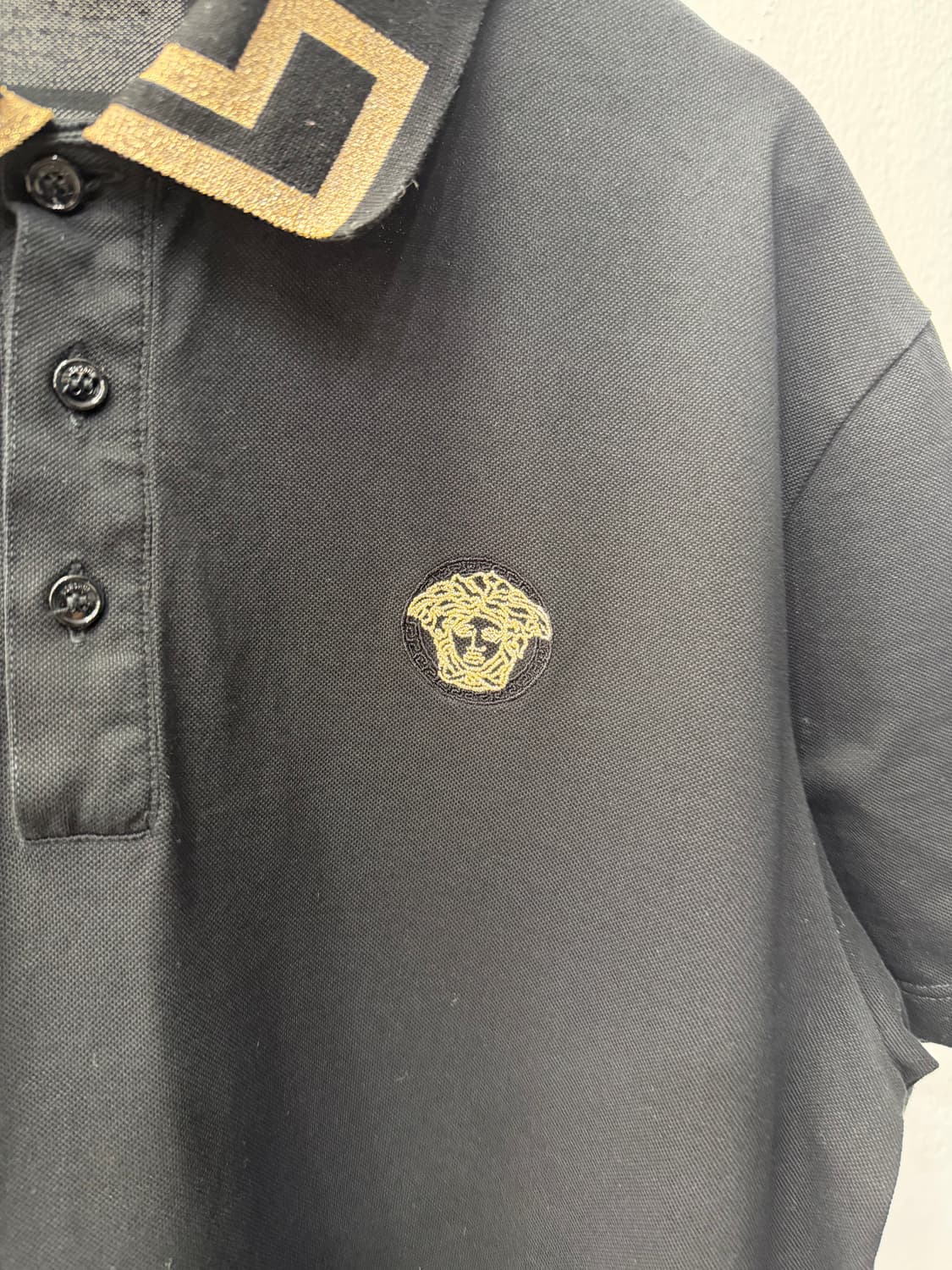 정품) 베르사체 신형 남성 블랙 메두사 PK 반팔티 XL 상품이미지4