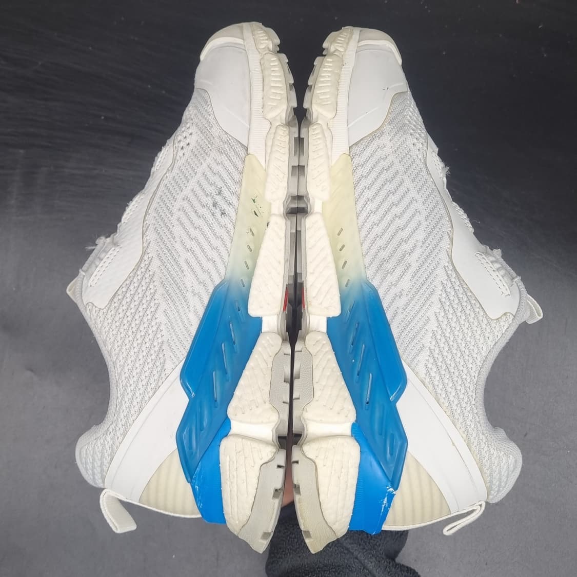 아이더 퀀텀인피니티 남성트레킹화265 상품이미지5