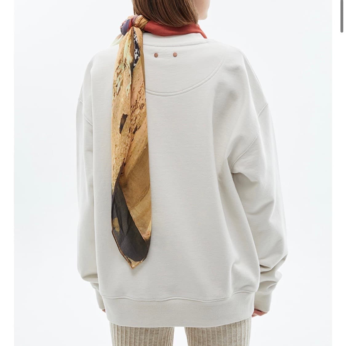 앤더슨벨 플라워 맨투맨 상품이미지3