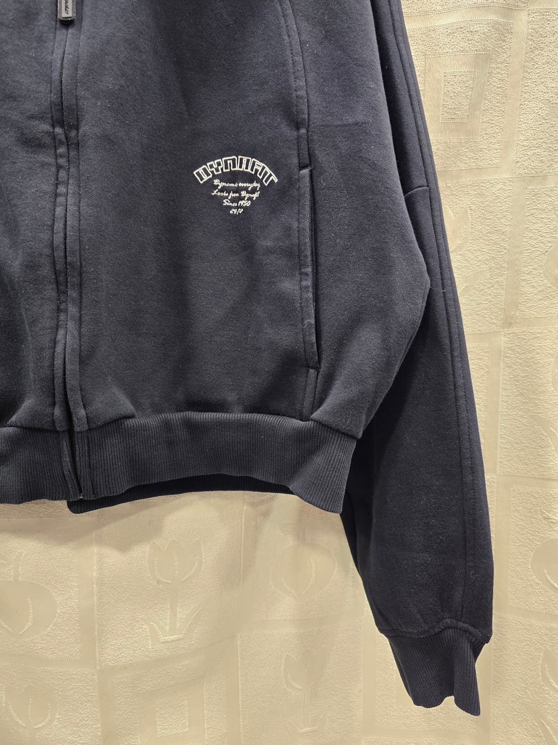 다이나핏 여성 트레이닝 집업 크롭 자켓 L(77) 상품이미지4