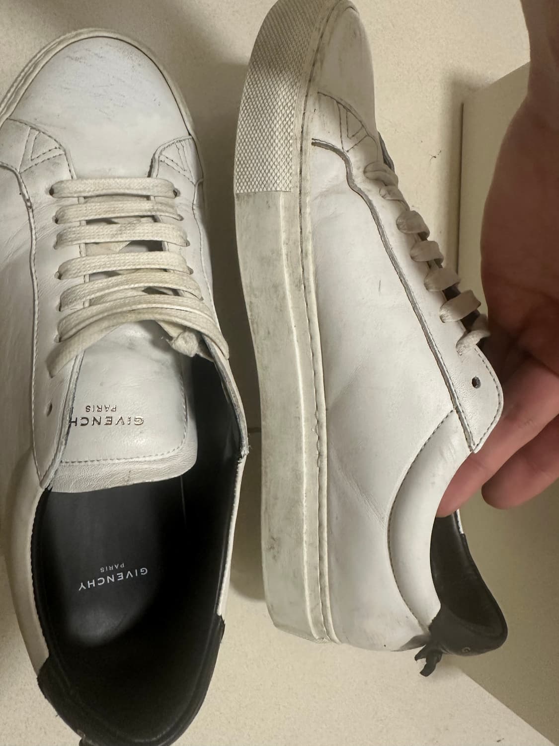 지방시 스니커즈 상품이미지3