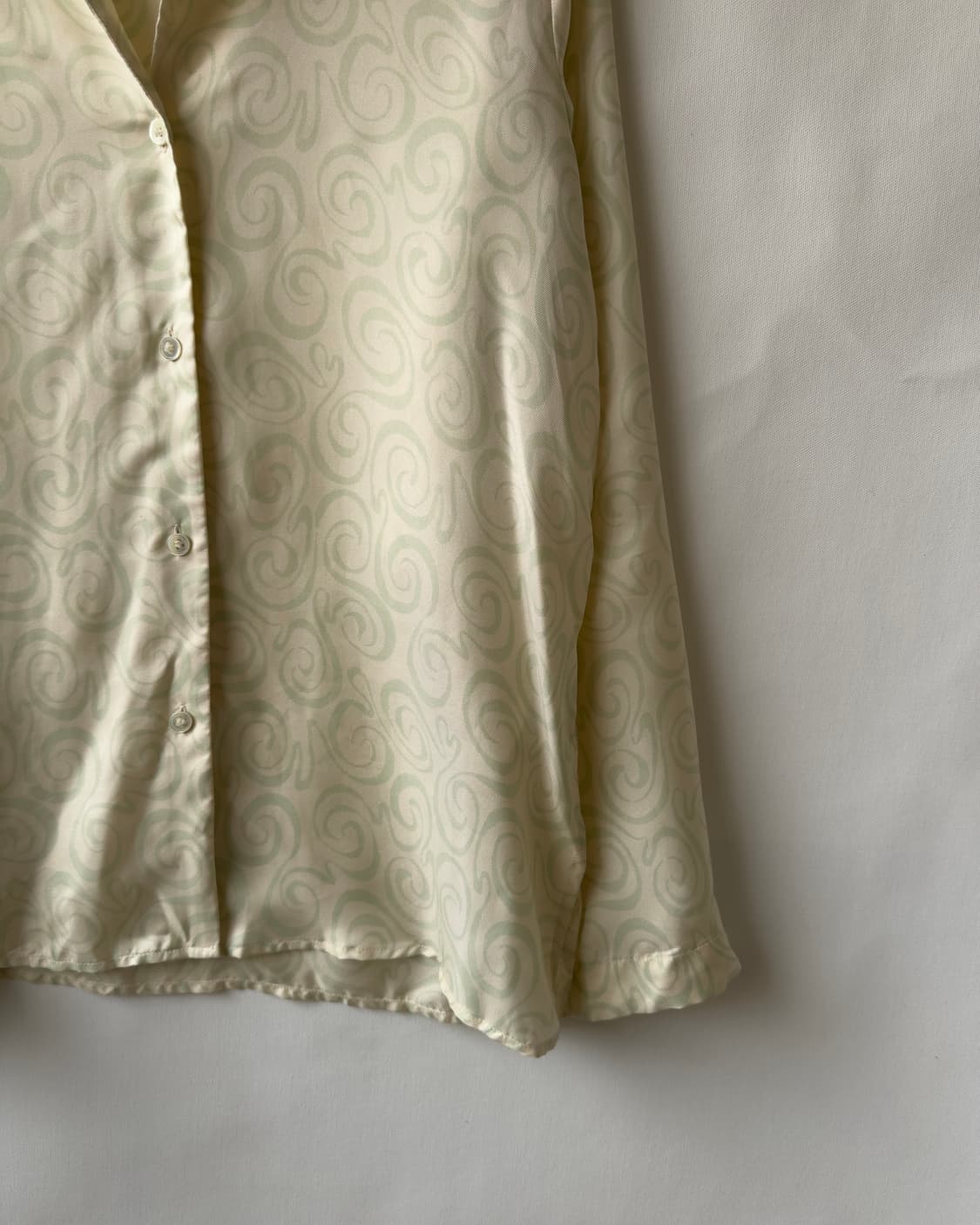 [Arket] Pastel Swirl Satin Blouse 상품이미지3