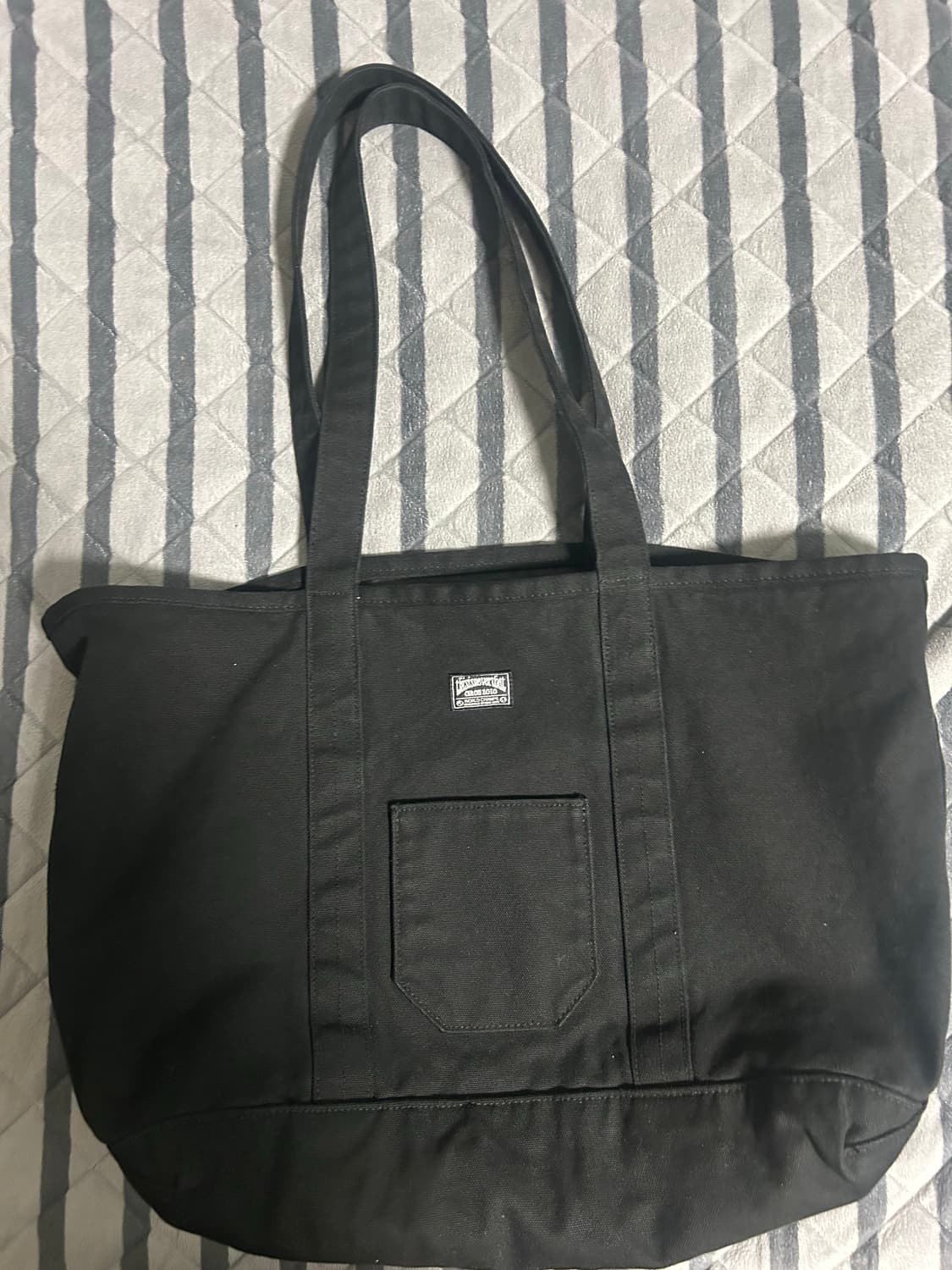 디스이즈네버댓 토트백 블랙 상품이미지1