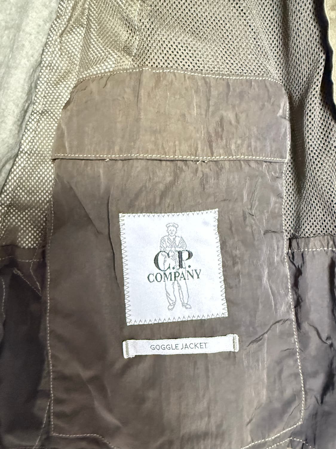 CP컴퍼니 고글 자켓 카키 50 상품이미지5