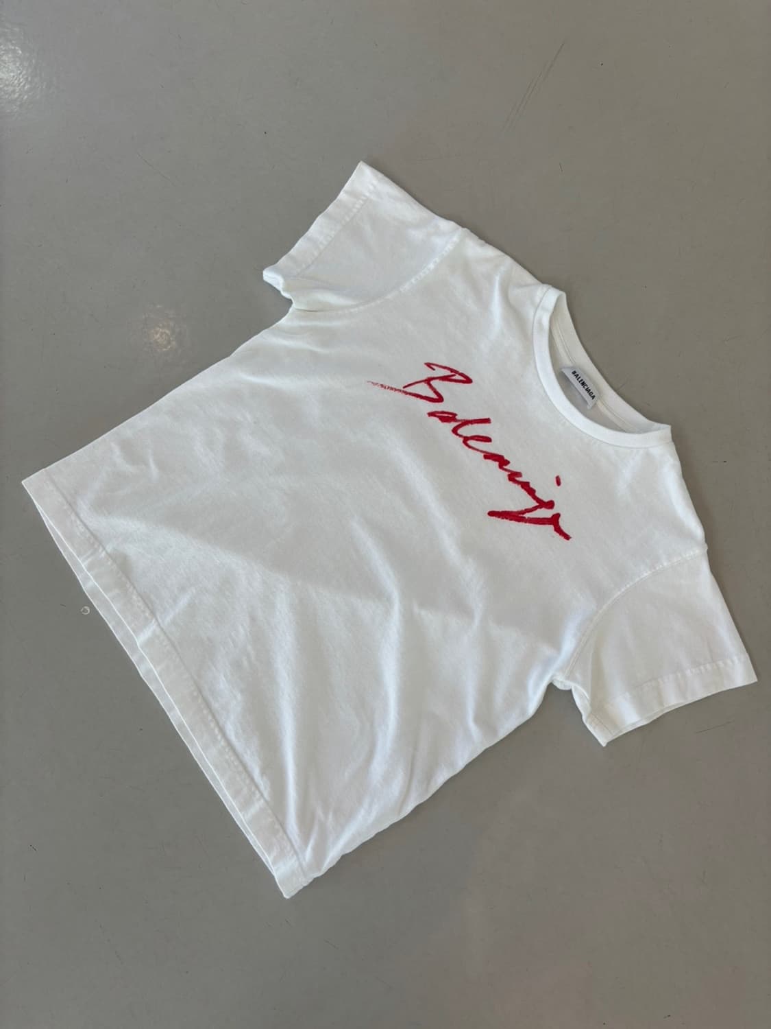 Balenciaga Round T 상품이미지3