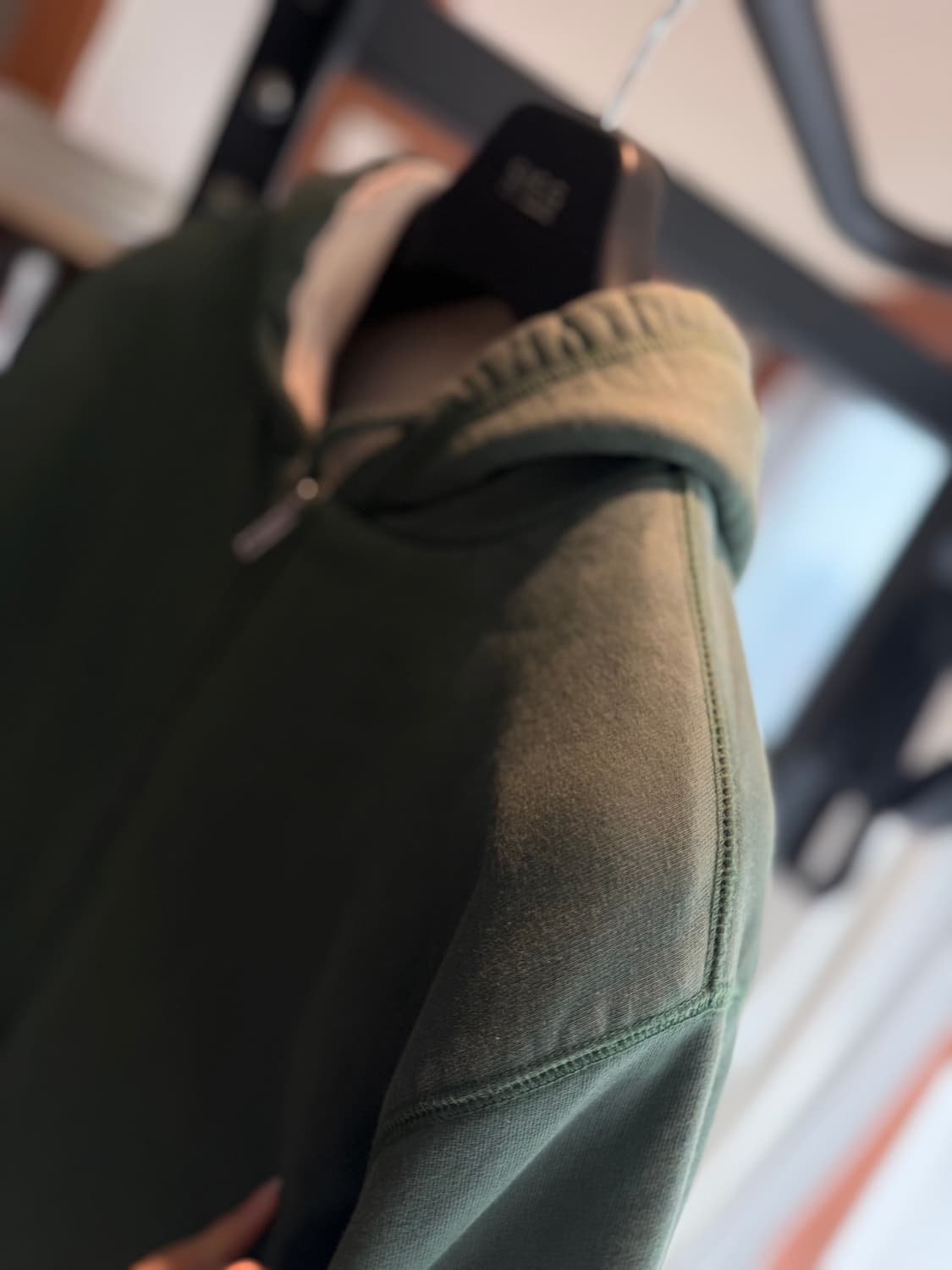 팔라스 [정품] 후드 집업 (시세 30만) 서멀 더블 M(100) 상품이미지9