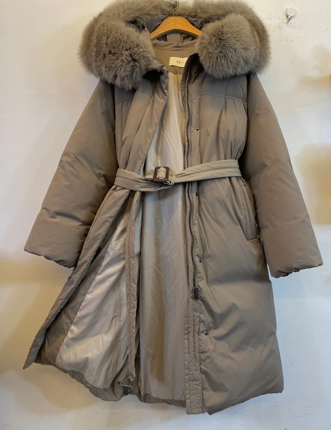 더블유나인 사가폭스퍼 여성 구스다운롱패딩:) 벨티드 벨트롱패딩 롱다운 상품이미지4