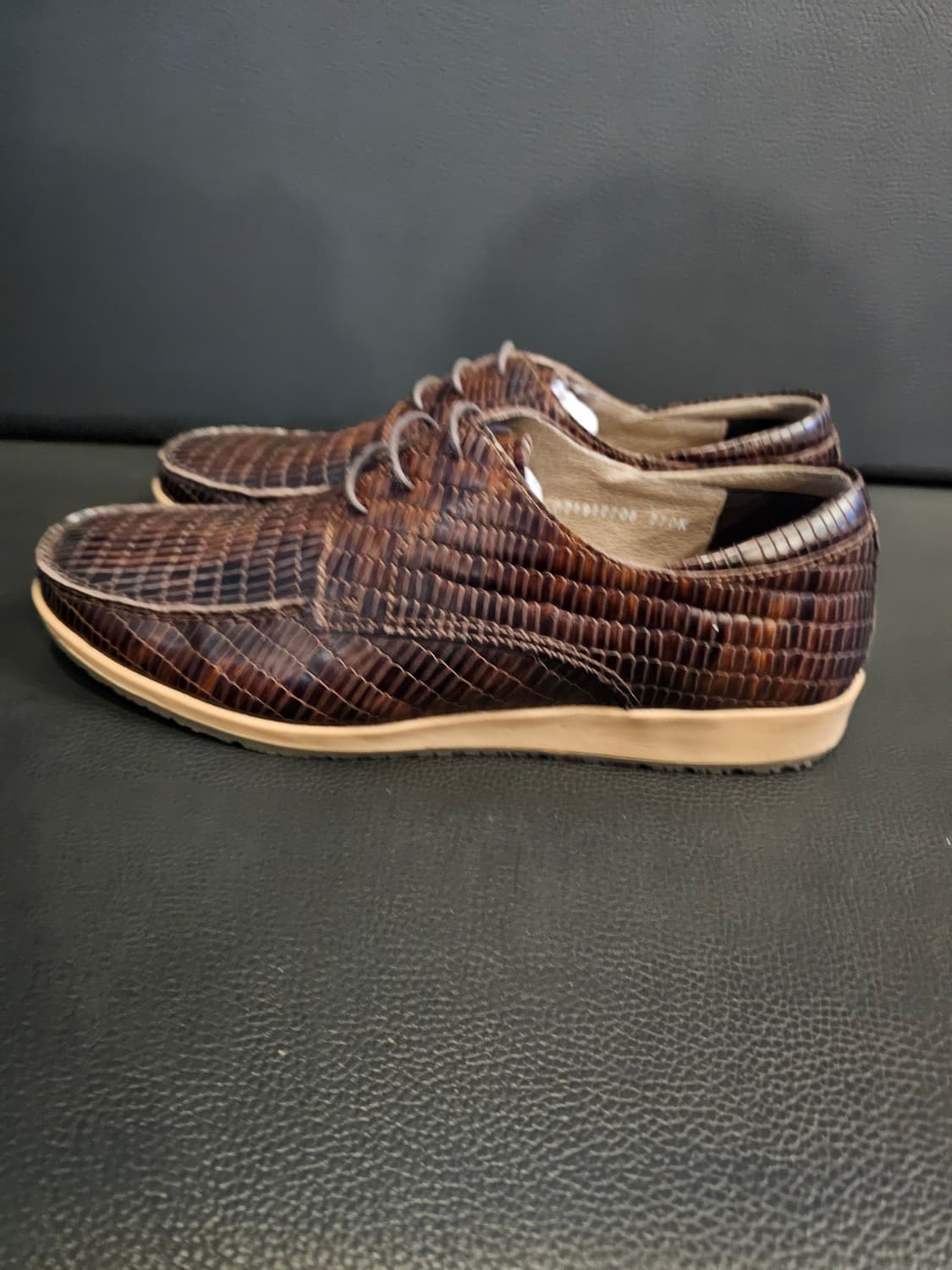 미소페 악어가죽 패턴 스니커즈 캐쥬얼구두 상품이미지5