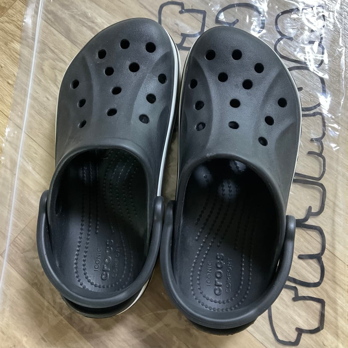크록스 남여공용 바야밴드 클로그 블랙 상품이미지2