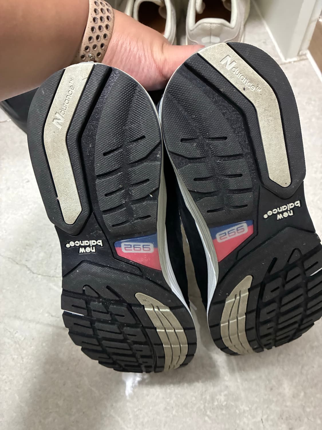 992 블랙 그레이 275 상품이미지5