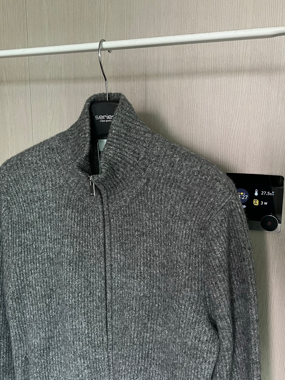 제이리움 본느 알파카 하이넥 집업 니트 가디건 새상품 L사이즈 상품이미지2