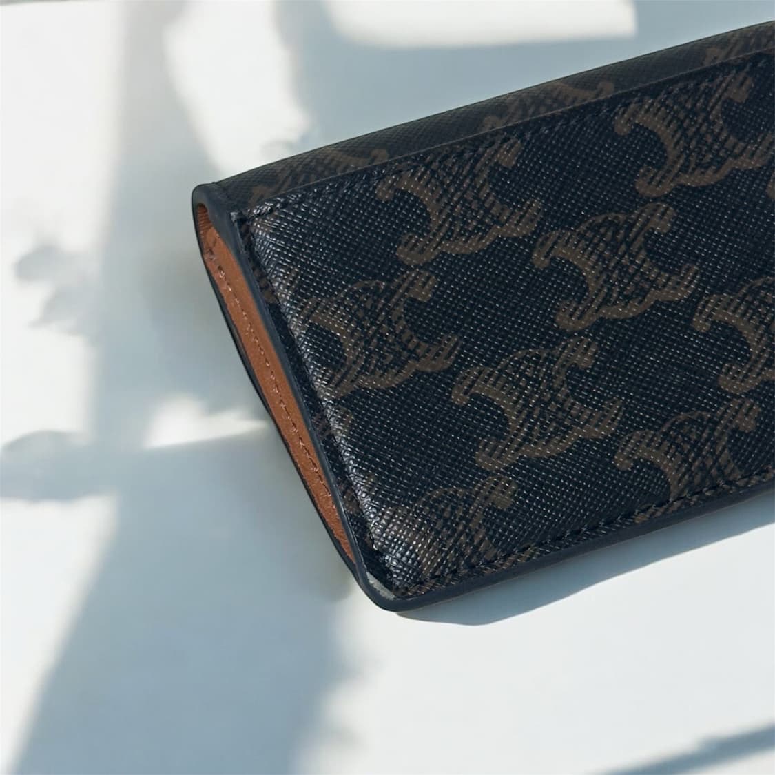 셀린느 트리옹프 카드지갑 상품이미지4