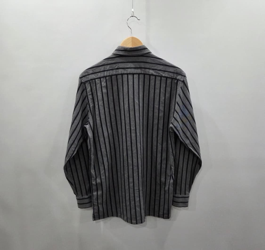 지방시 버튼다운 스트라이프 셔츠 상품이미지3