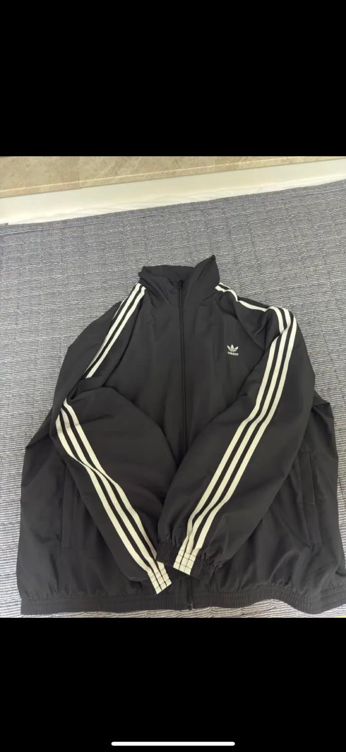 아디다스 아딜레늄3 2xl kr 버전 팝니다 상품이미지1