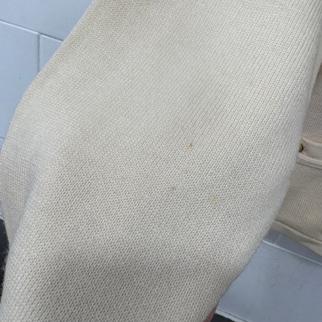 버버리 금장 라운드넥 니트 가디건 상품이미지5