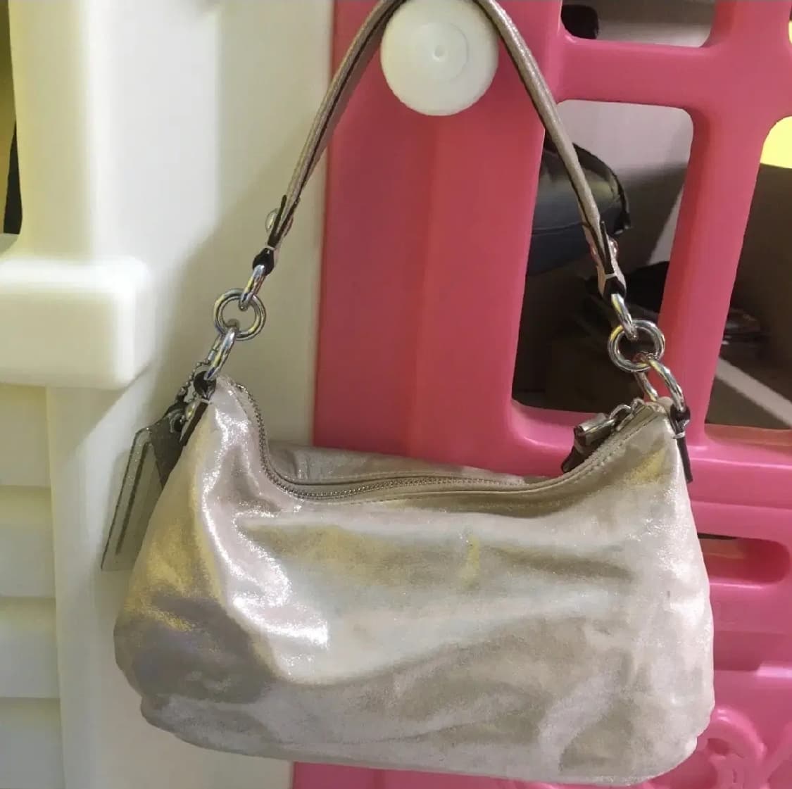 코치 빈티지 글리터 숄더백 상품이미지4