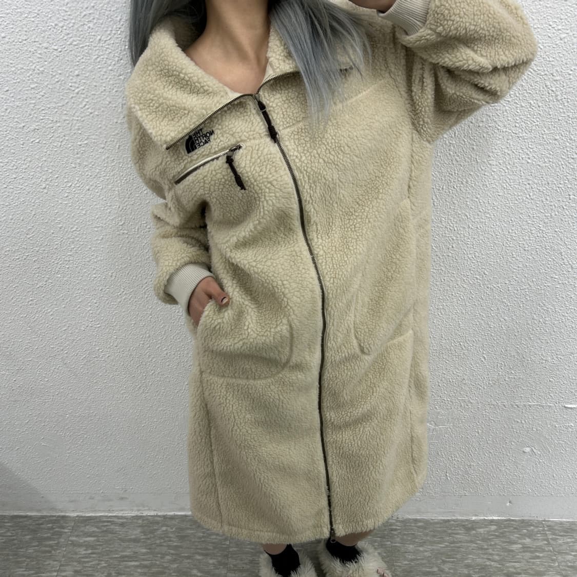 노스페이스 베이지 뽀글이 후드 롱 자켓 상품이미지2