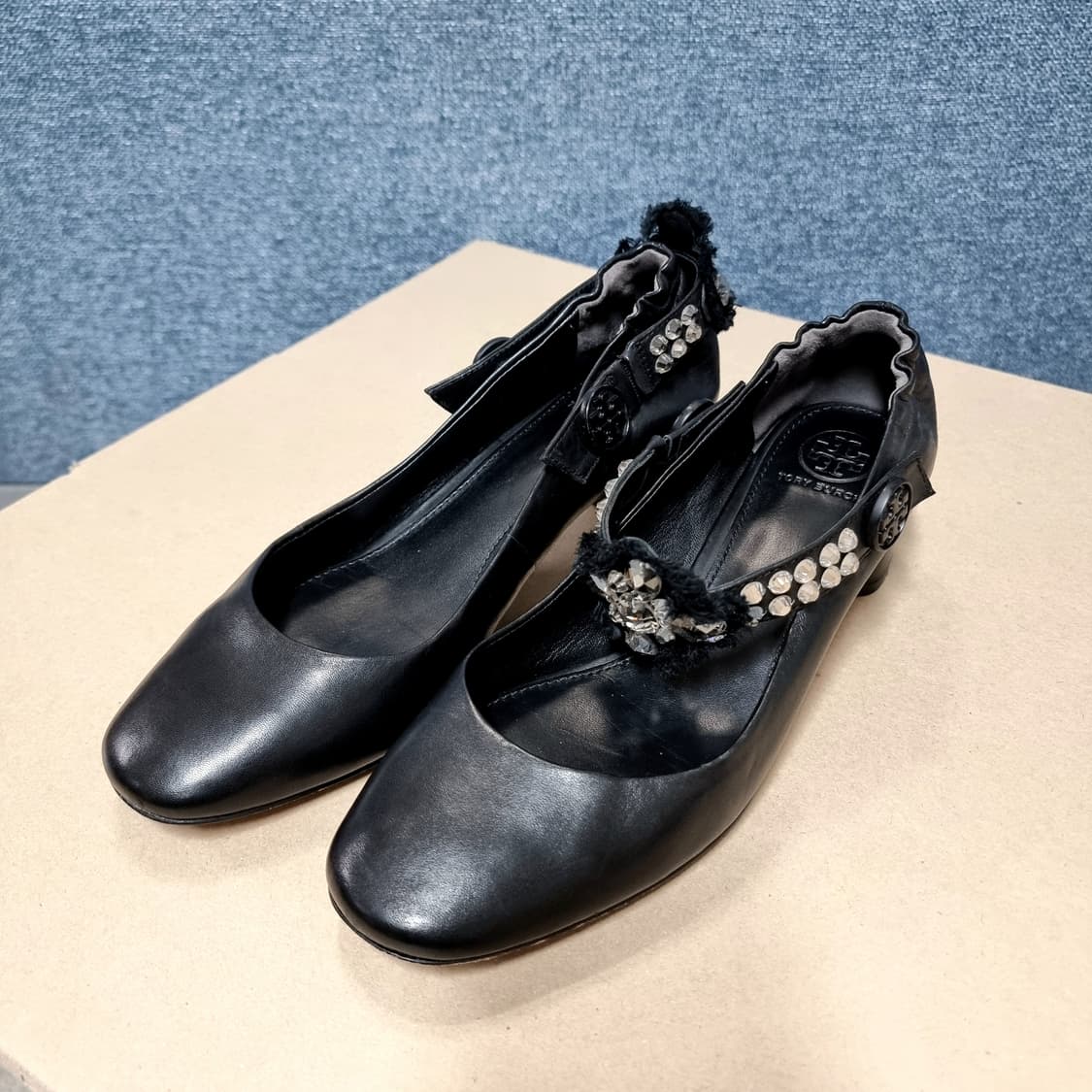 토리버치 천연가죽 메리제인 힐 펌프스 구두 (240/7M) 상태좋음 상품이미지2