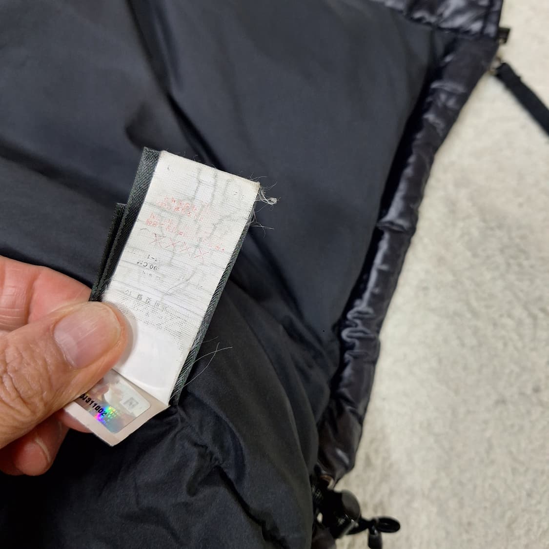 노스페이스  700눕시 유광패딩조끼M 상품이미지7