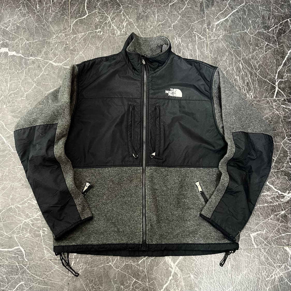 노스페이스 데날리 플리스 집업자켓 블랙 차콜 상품이미지2