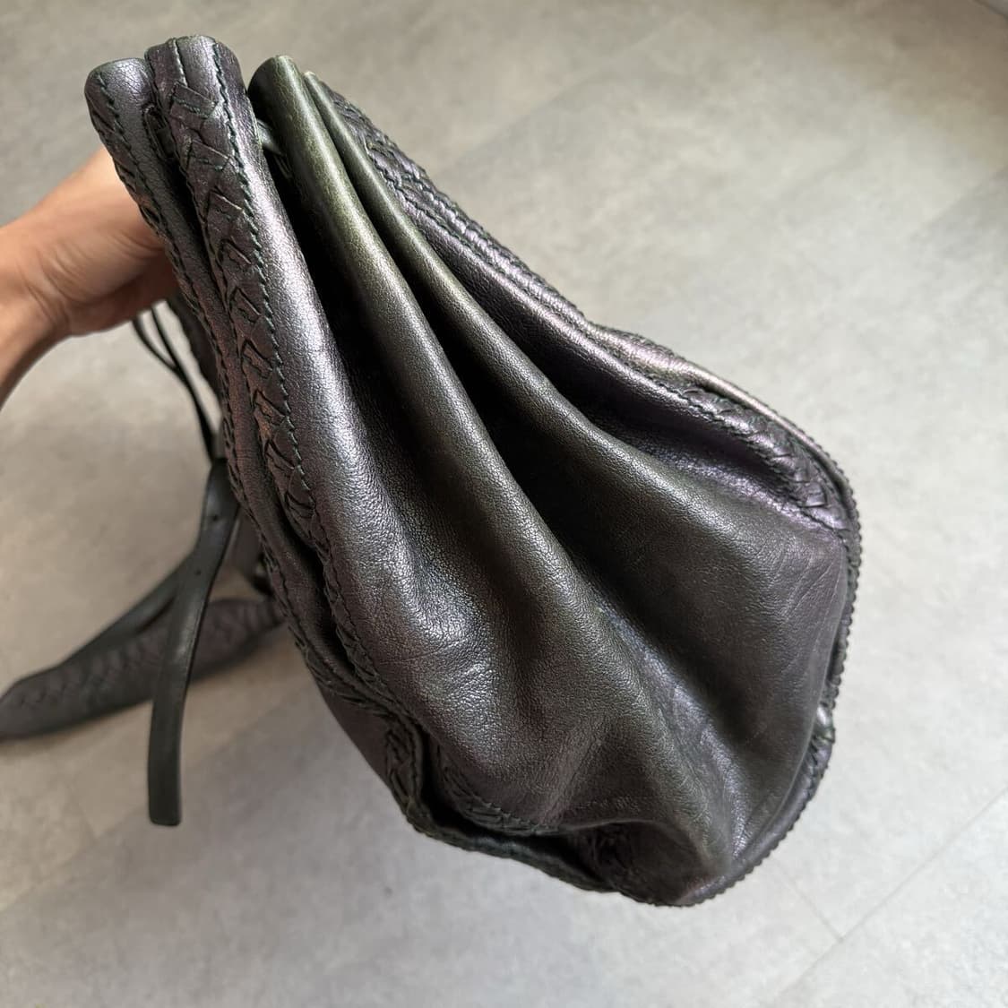 보테가베네타 인트레치아토 가죽 보스톤백 상품이미지5