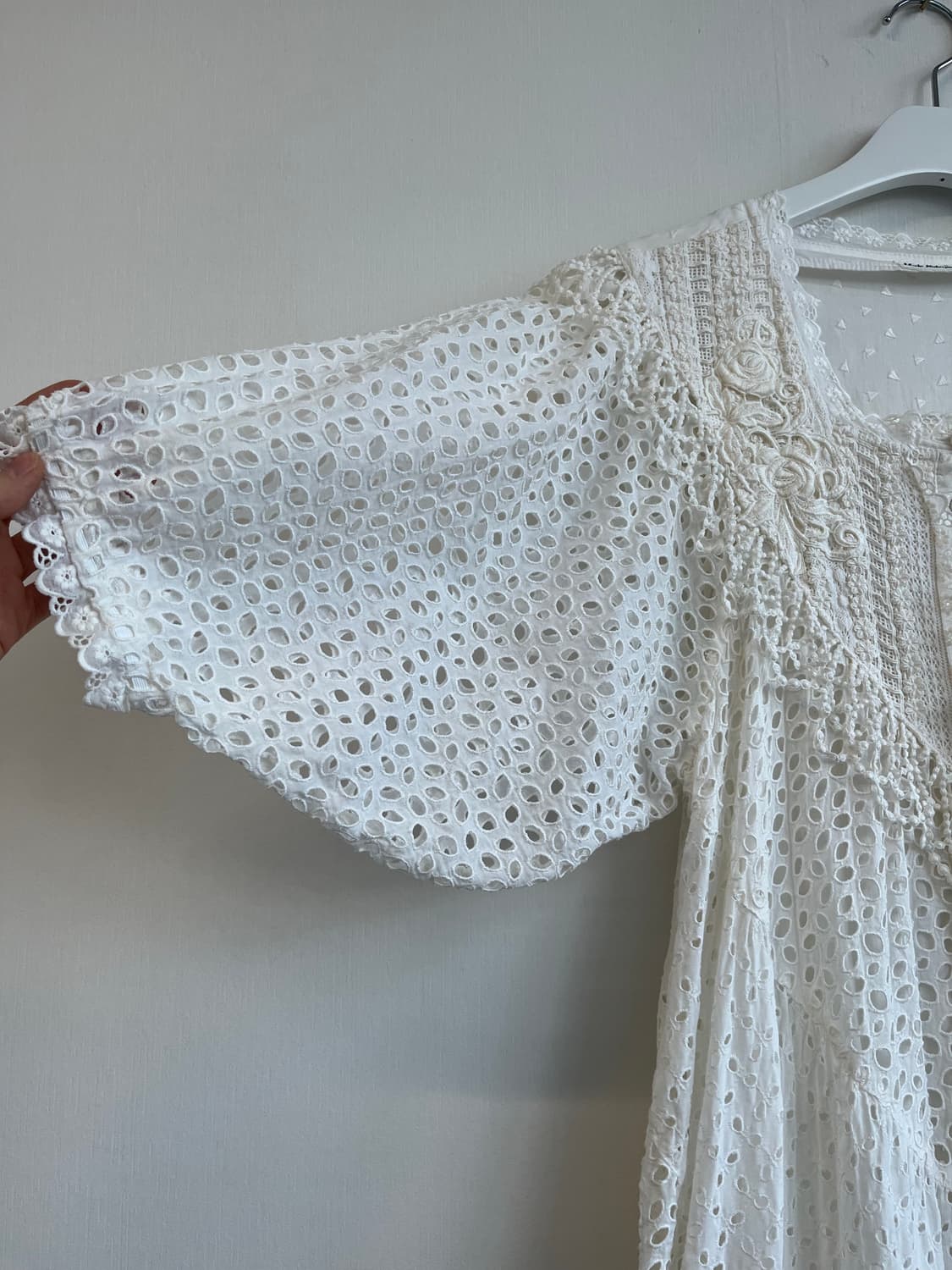 레이스 펀칭 롱 원피스 상품이미지2