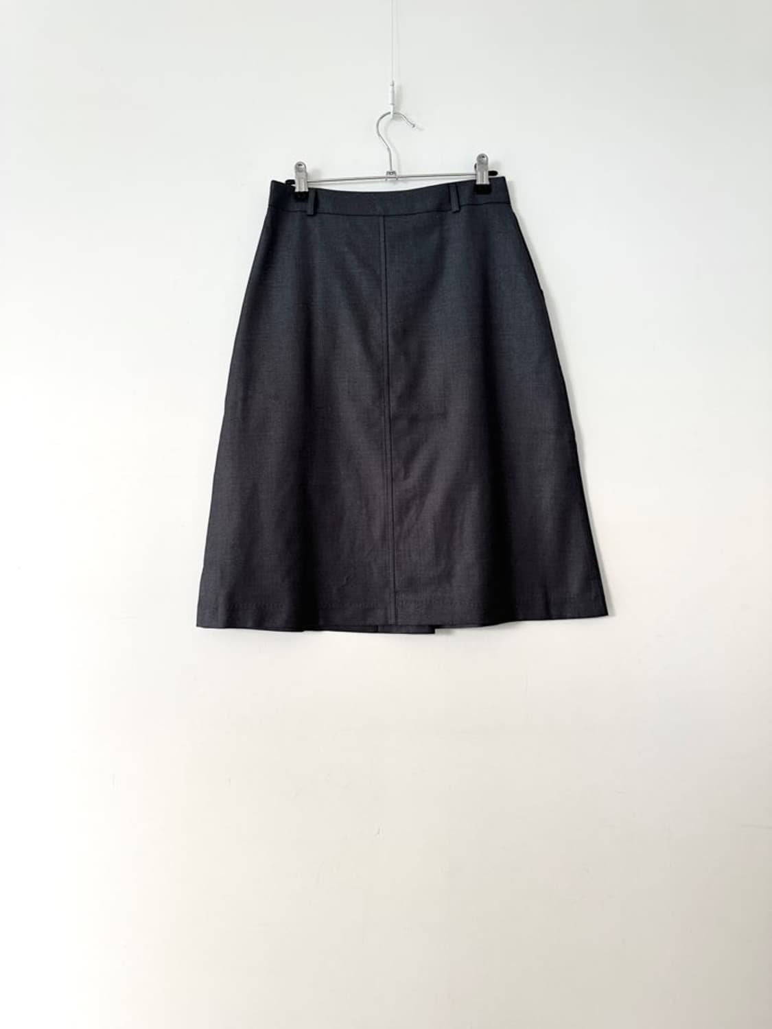 Formal pintuck midi skirt / charcoal 상품이미지3