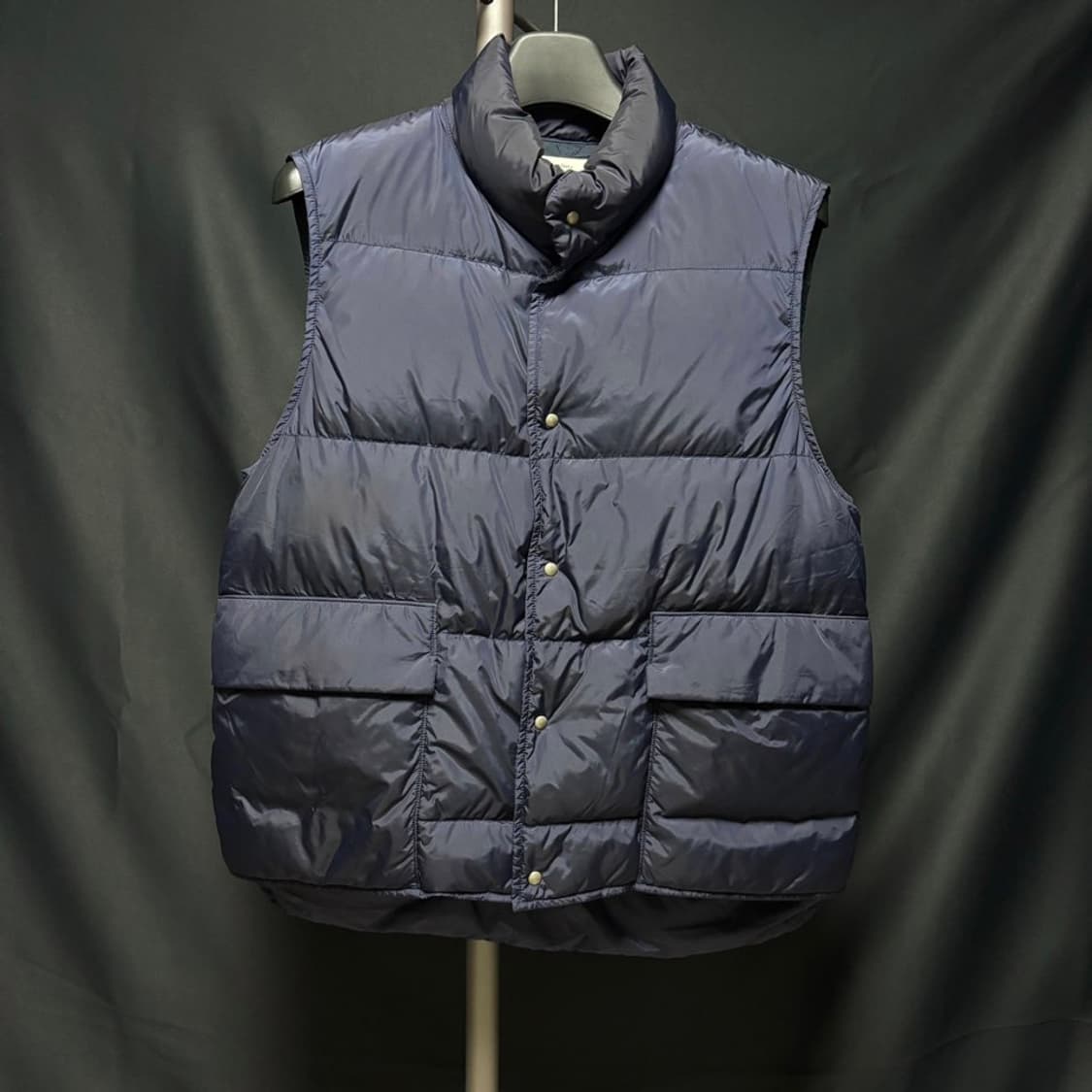 1) 비즈빔 visvim 워커 다운 베스트 네이비 상품이미지1