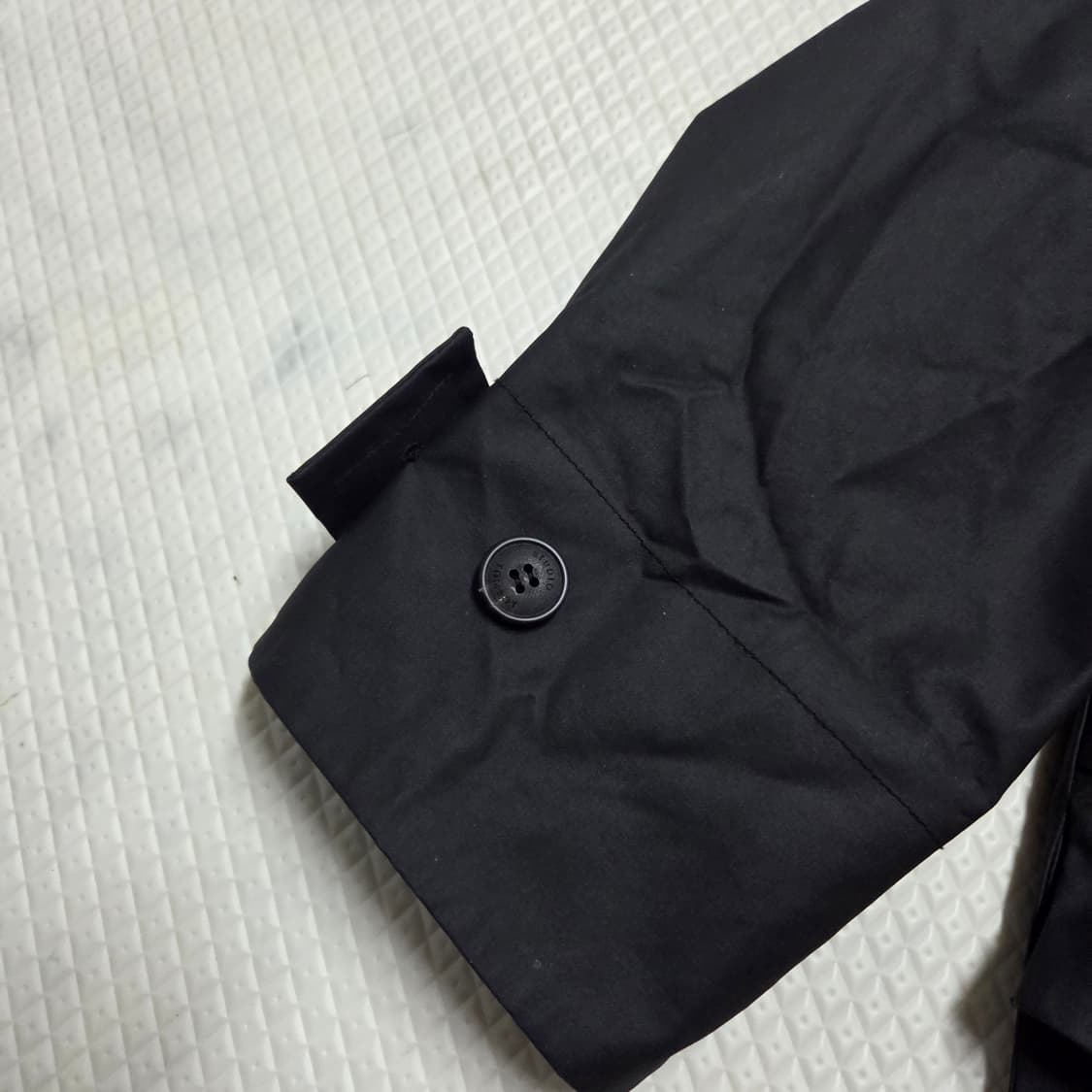 스튜디오 톰보이 블랙 후드 점퍼 상품이미지3