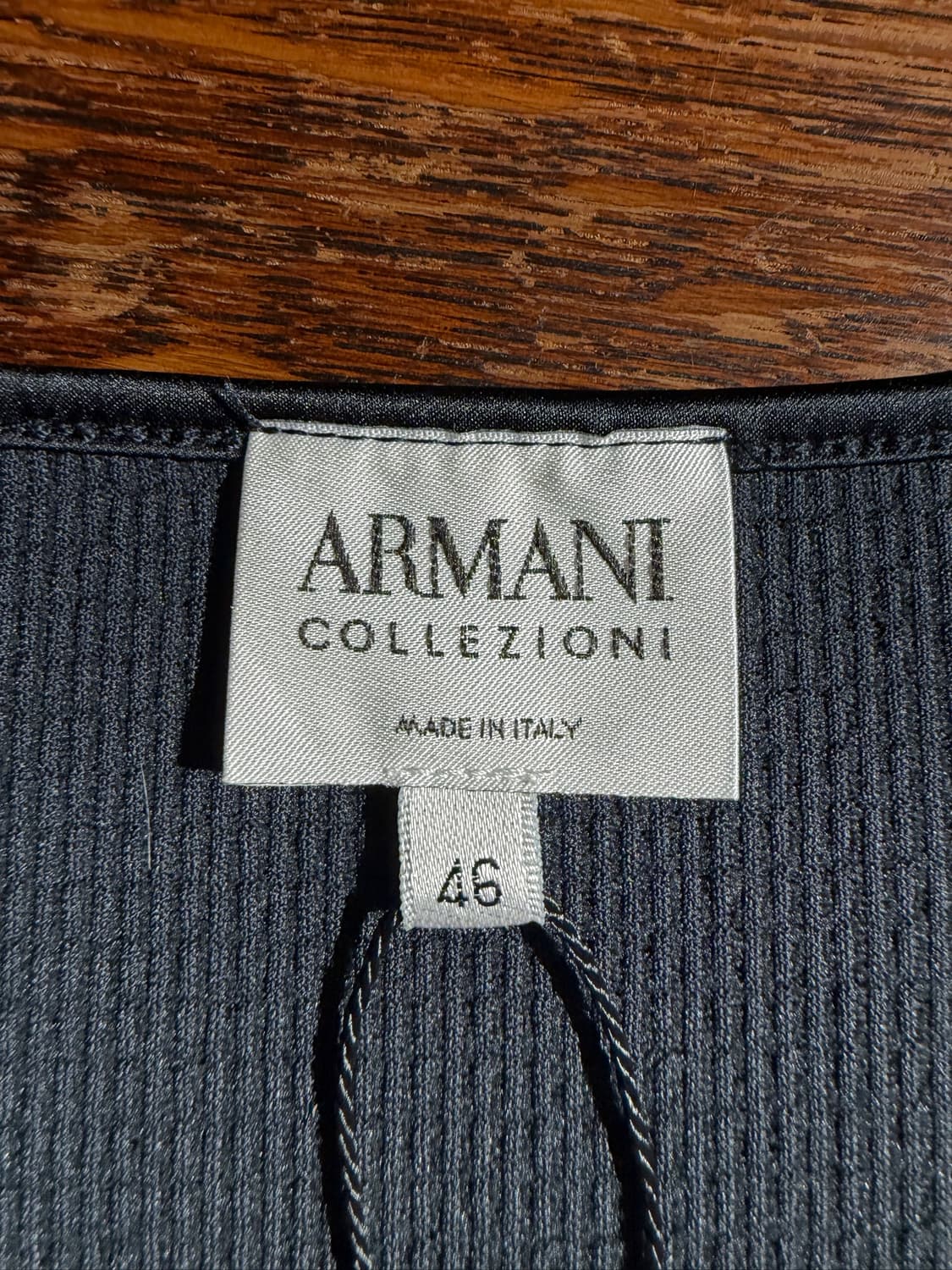 Armani V-Neck Sleeveless (Made In Italy) 상품이미지4