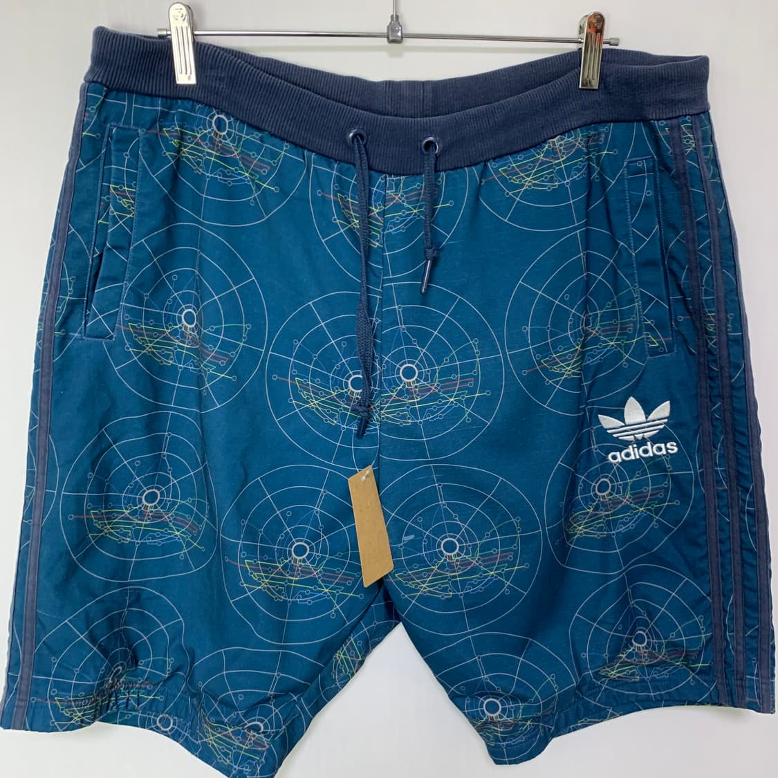 아디다스 삼선 프린팅 빅사이즈 밴딩 반바지 XL 빈티지 상품이미지3