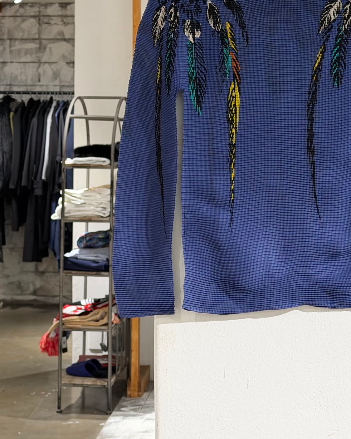 이세이 미야케 미 블루 터틀넥 롱 슬리브 상품이미지5