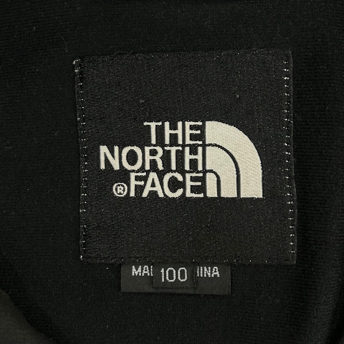 The north face 노스페이스 밑단 스트링 블랙 바람막이 상품이미지5