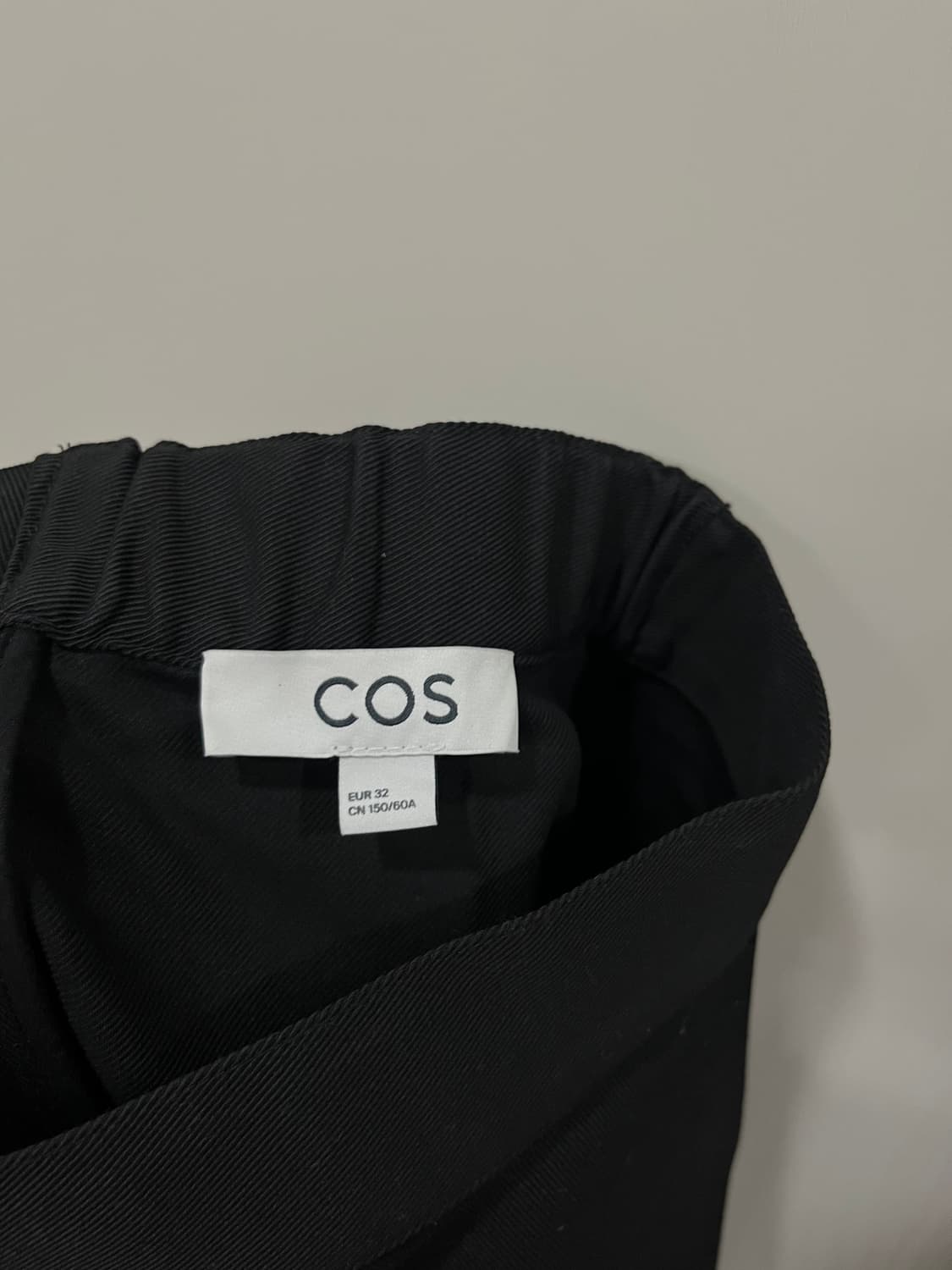 COS 볼류미너스 코튼 미디 스커트 상품이미지6