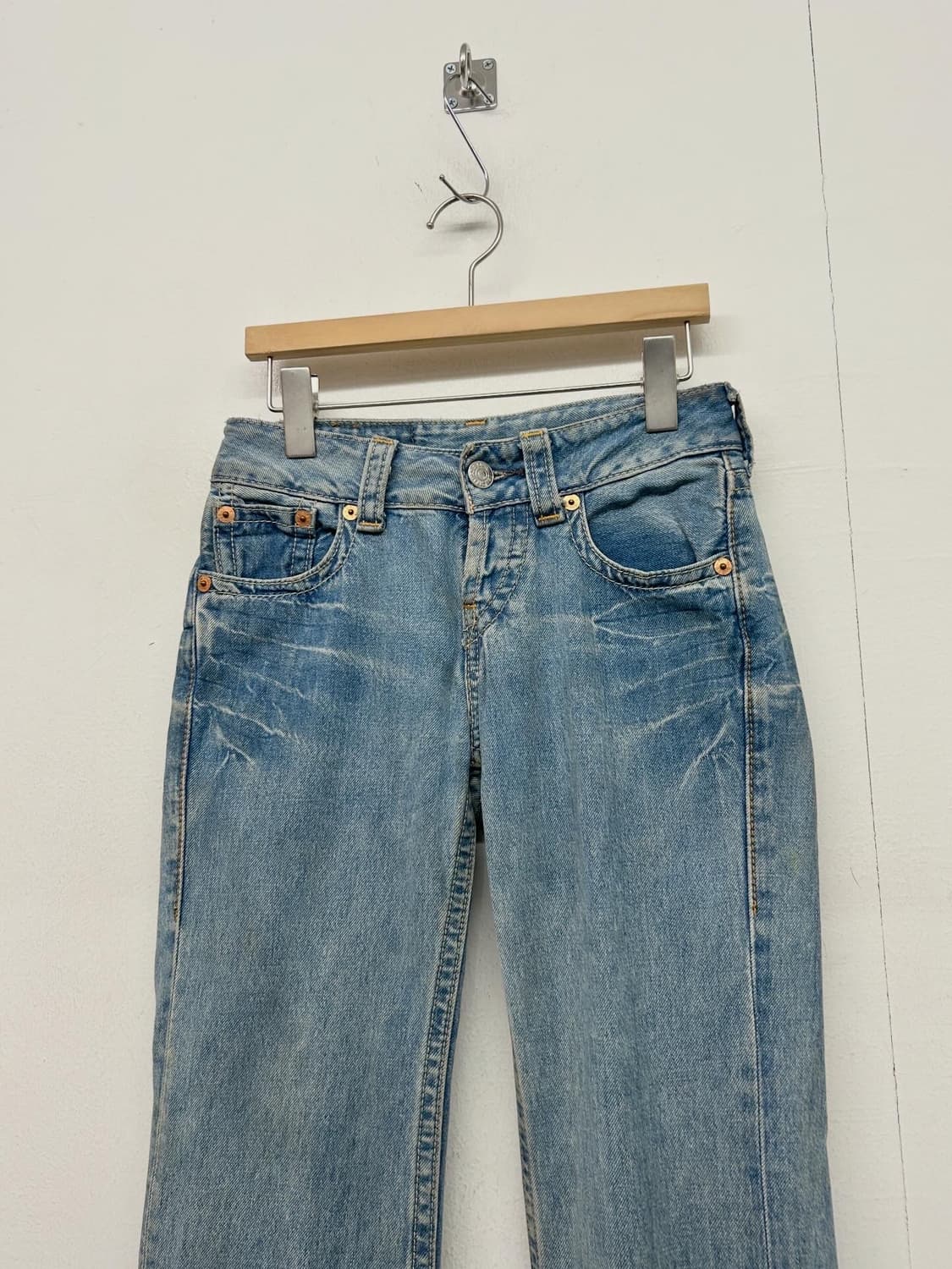 Y2K 리바이스 로우라이즈 부츠컷 청바지  상품이미지2
