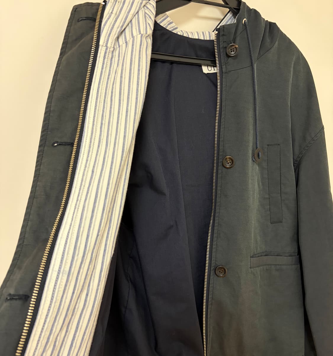 유라고 스트라이프 후디드 숏 점퍼 바람막이 네이비  상품이미지7