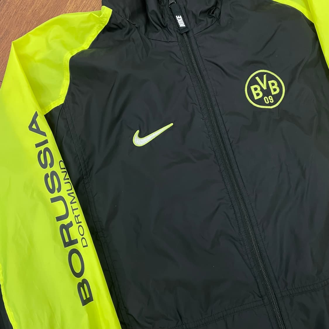 나이키 도르트문트 97-98 바람막이 상품이미지2