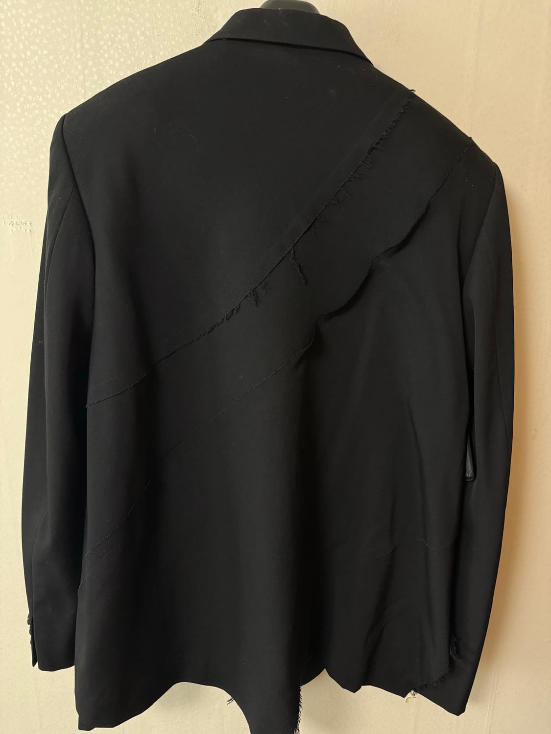 2018AW 꼼데 가르송 옴므 플러스 디컨스트럭트 블레이저 상품이미지5