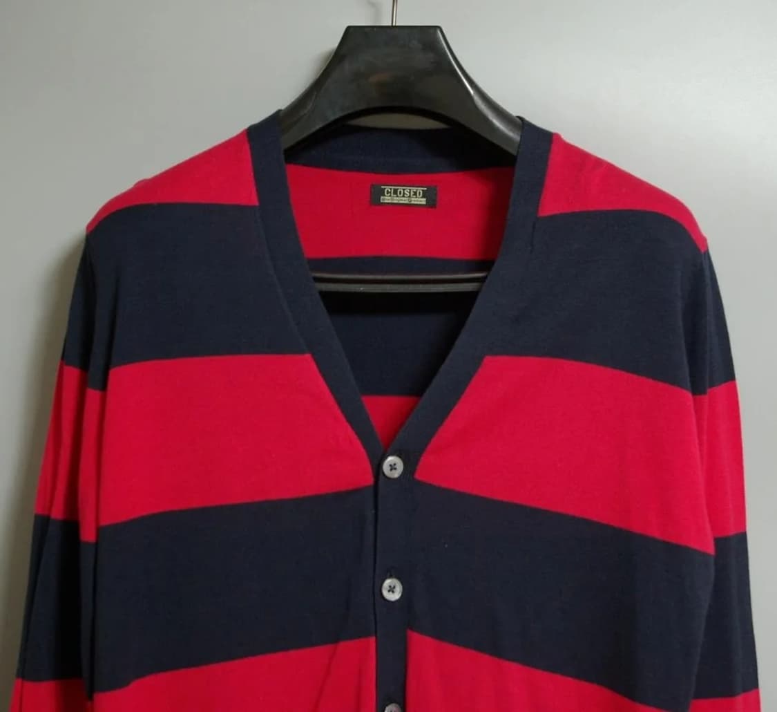 클로즈드 브이넥 가디건 XL 상품이미지1